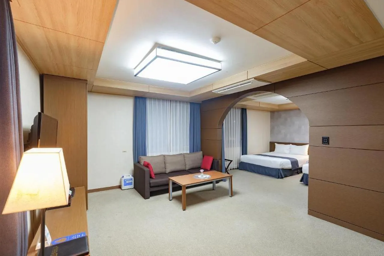 Benikea Hotel Чеджудо